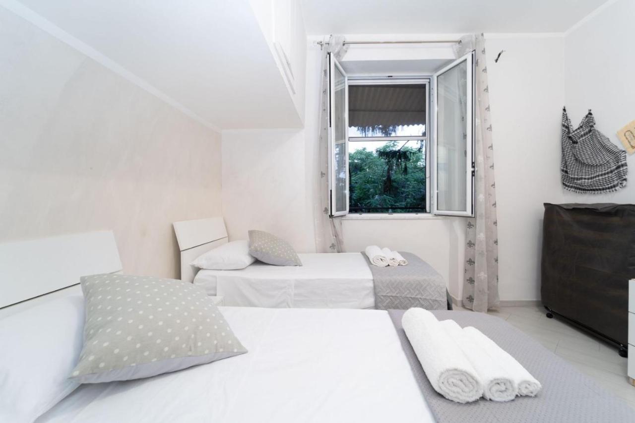 Casa Dea Napoli Apartment Екстериор снимка